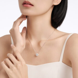 Camellia Necklace Light Luxury Clavicle Gift