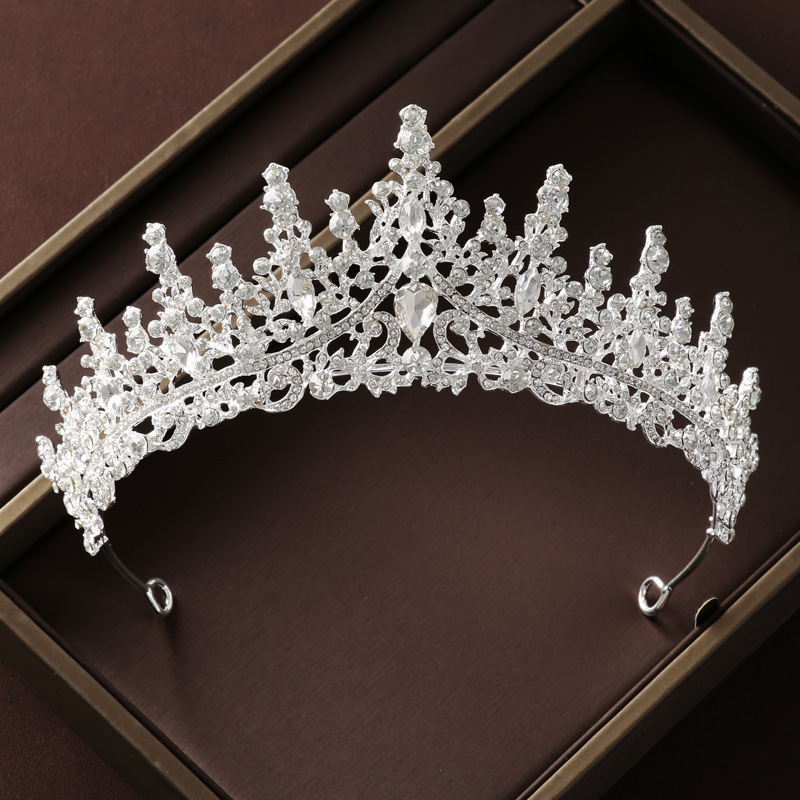 Retro Atmospheric Rhinestone Birthday Crown Hair Accessories Three-piece Suit - Image 4