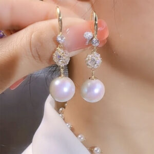 Fashionable Red Bean Personalized Pearl Earrings