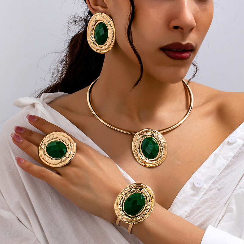 Fashion Metal Geometry Round Piece Ear Studs Necklace Bracelet Ring Jewelry Set