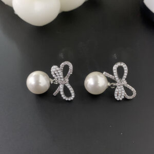 French Retro Zircon Bow Pearl Earrings