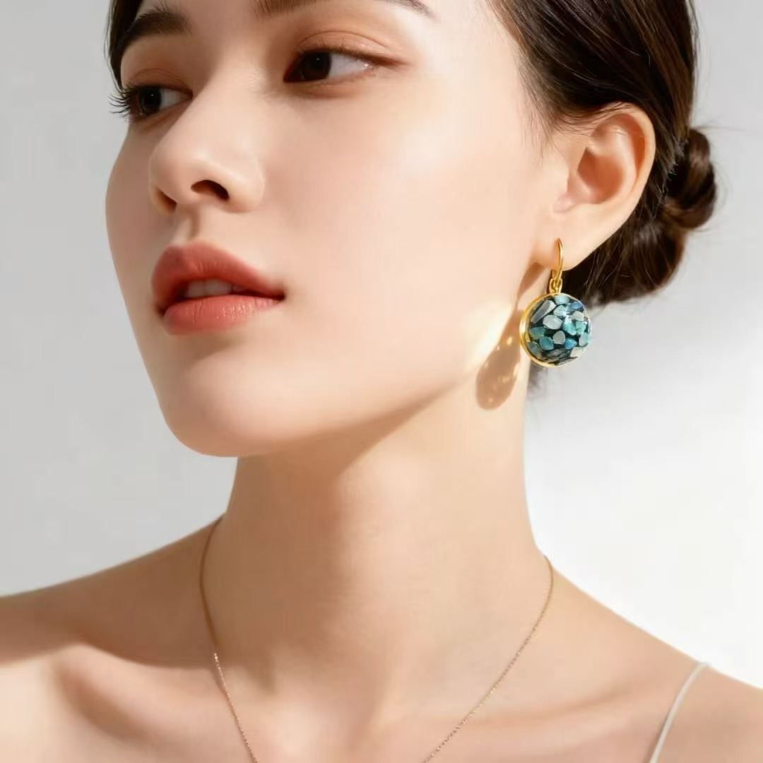 Ancient Lacquerware Mother-of-pearl Earrings For Women - Image 2