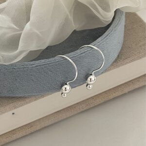 Niche Minimalist Design Ballpoint Earrings