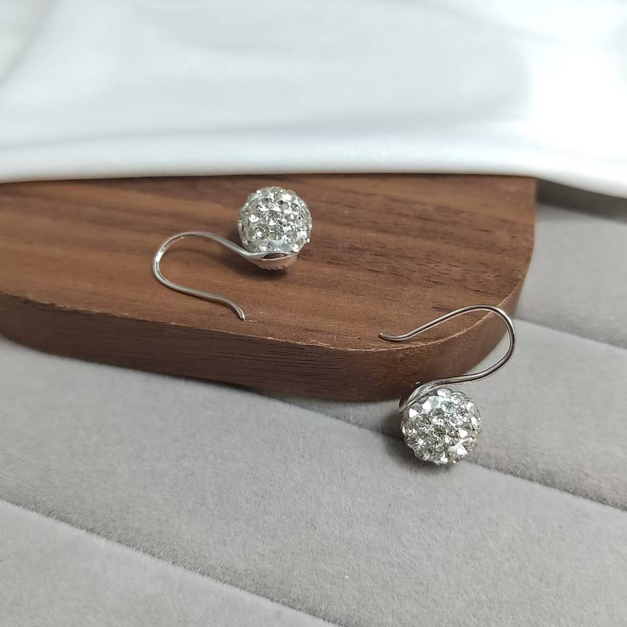 Diamond Ball High Heels Unique Temperament Earrings - Image 3