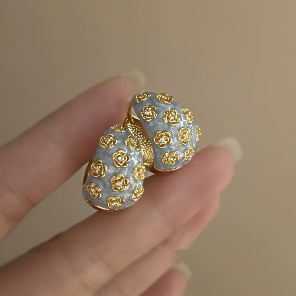 Vintage Drip-glaze Rose Flower Earrings For Women - Image 4