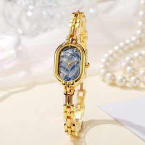 Retro Oval Women's Fritillary Student Bracelet Watch