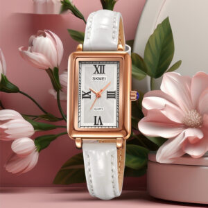 Rectangular Retro Waterproof Leisure Women's Quartz Watch