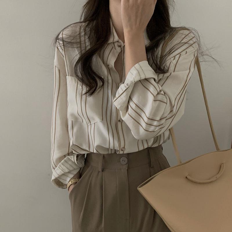 Women's Korean-style Gradient Striped Shirt - Image 3