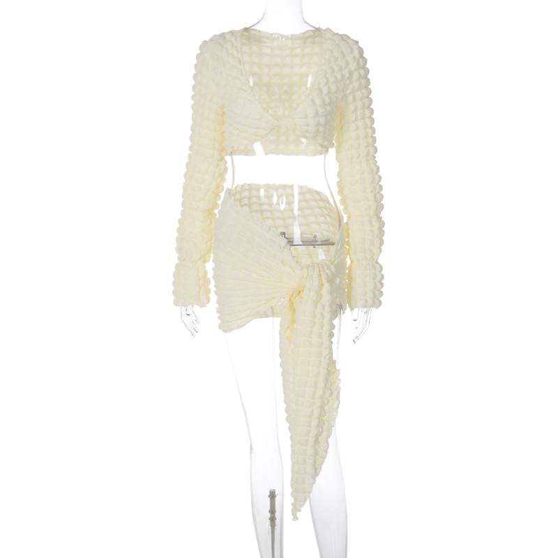 Low-cut V-neck Long Sleeve Top Knotted Short Hip Skirt Suit - Image 3