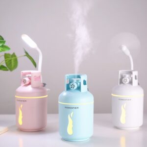 Multifunctional gas tank humidifier