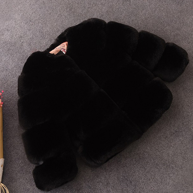 Children's fur coat - Image 2