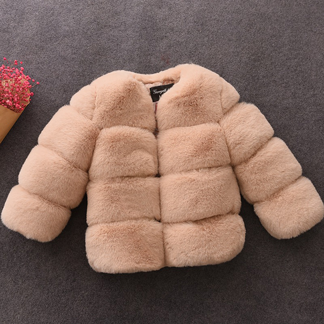 Children's fur coat - Image 4