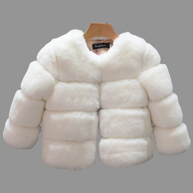 Children's fur coat - Image 6
