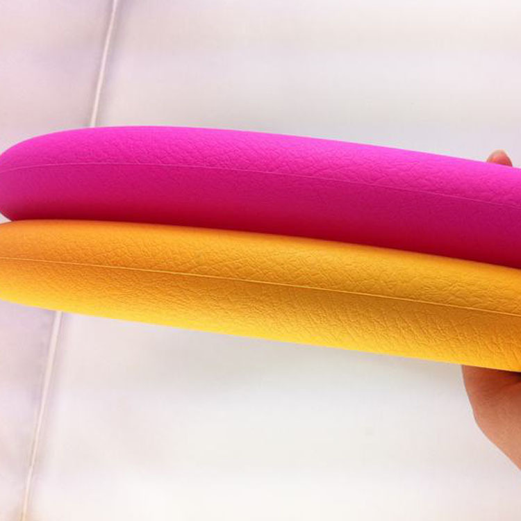 Non-slip car silicone steering wheel cover GM silicone steering wheel handle set Steering wheel silicone cover - Image 2