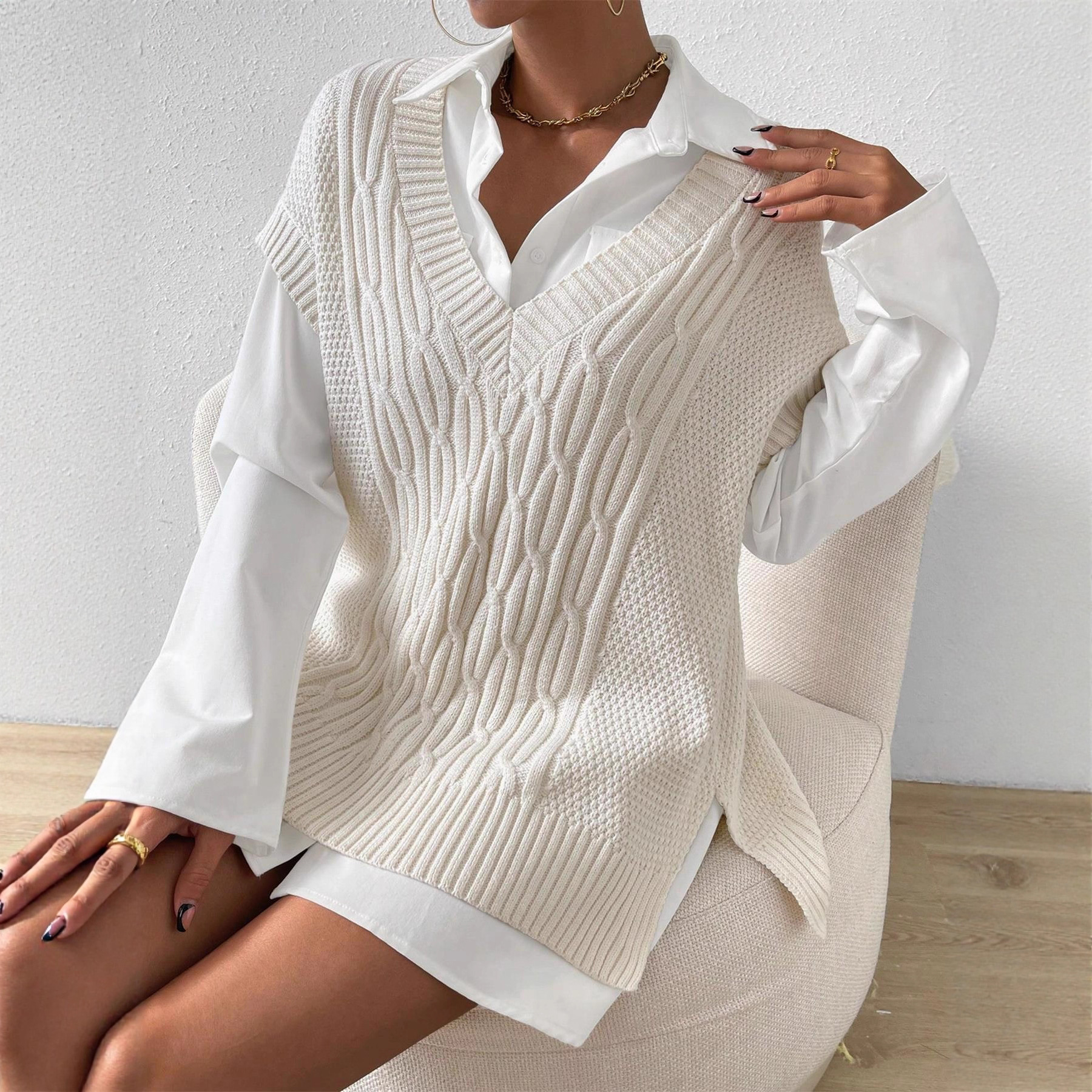 Loose Sleeveless Knit Vest Ladies - Image 3