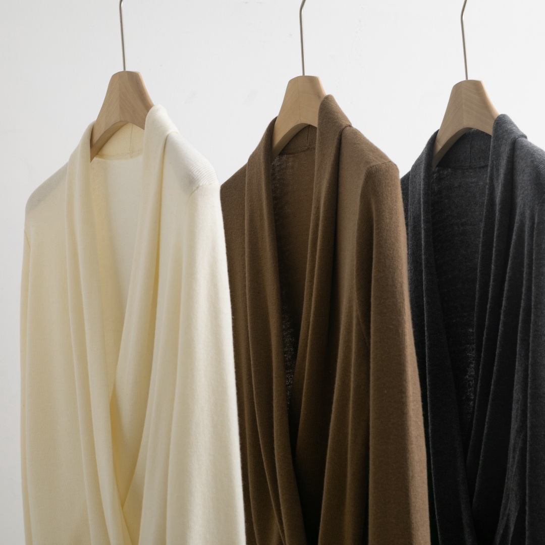 Women's Design Sense Simple Temperament Top Fashion - Image 2