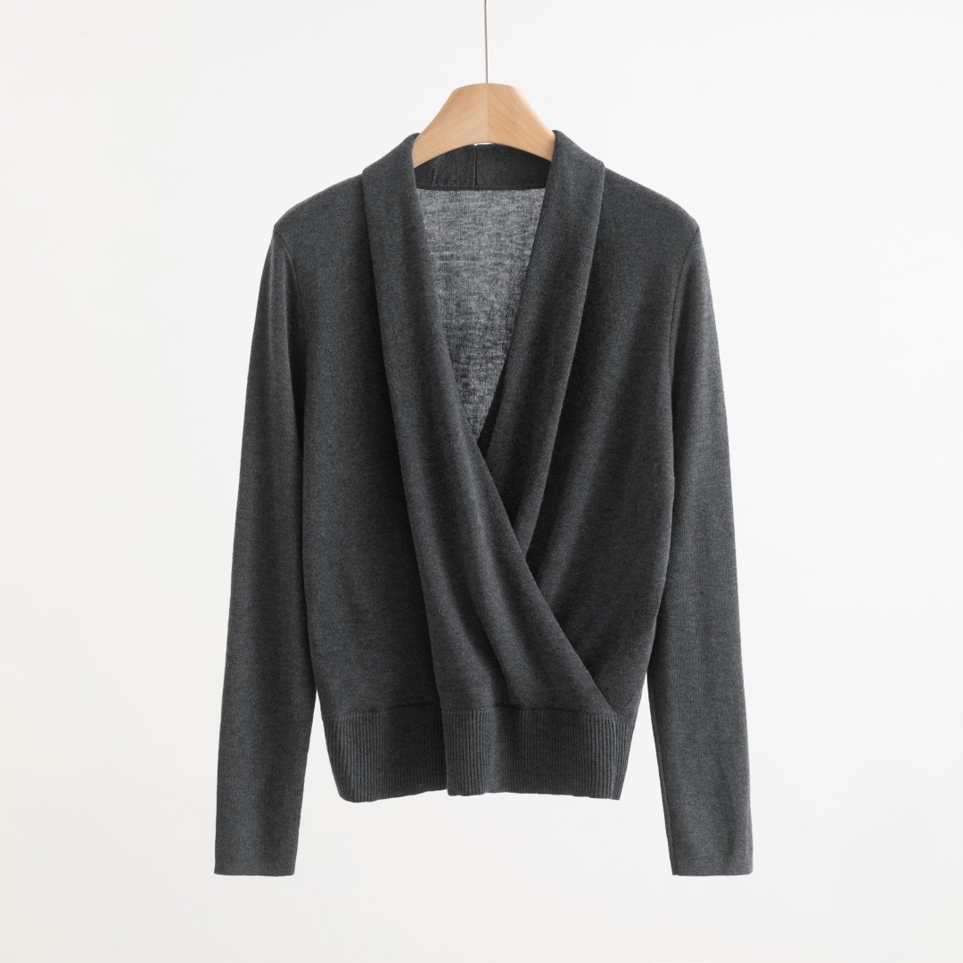 Women's Design Sense Simple Temperament Top Fashion - Image 6