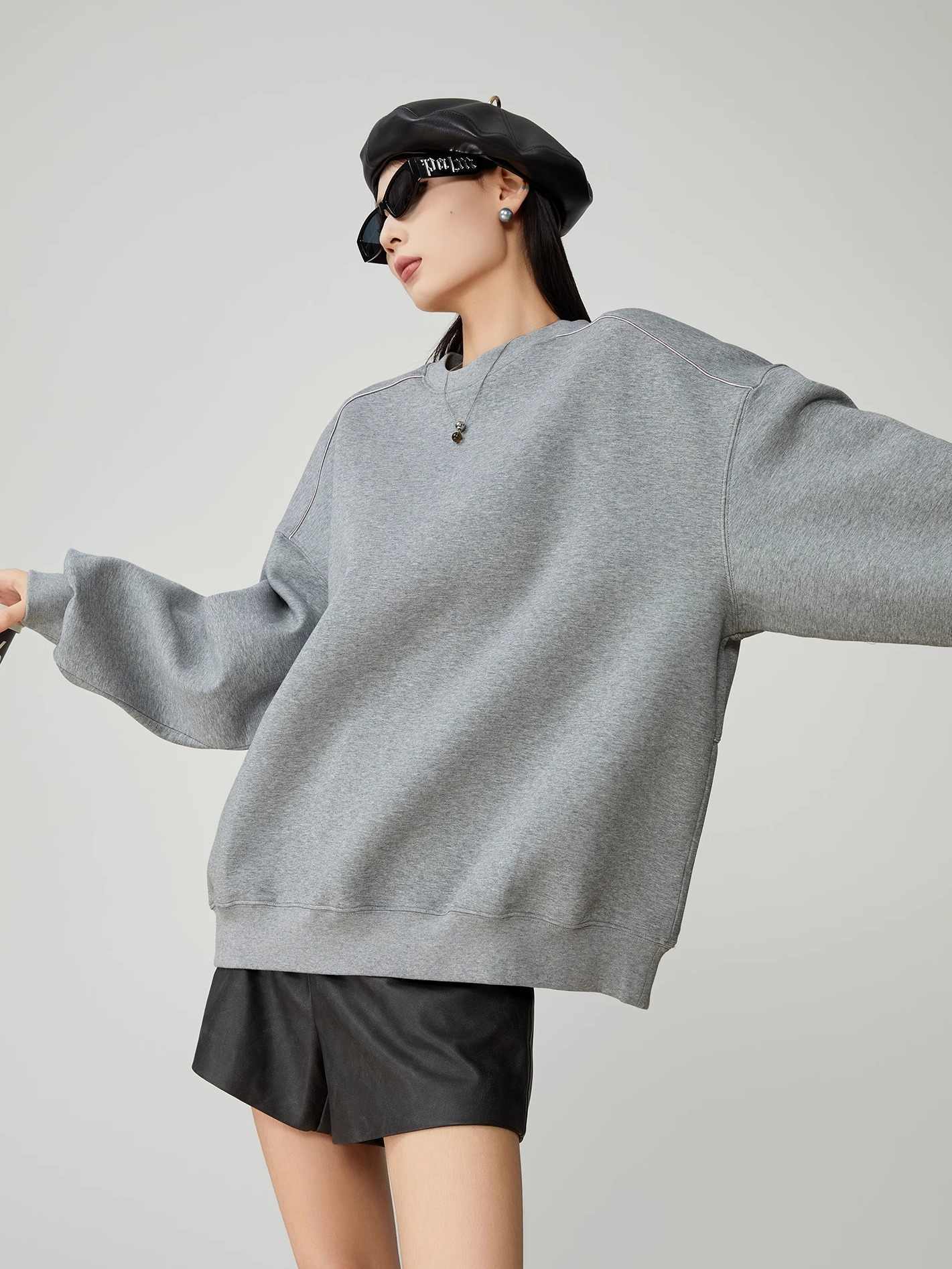 Gray Printing Crew Neck Pullover Sweatshirt - Image 3