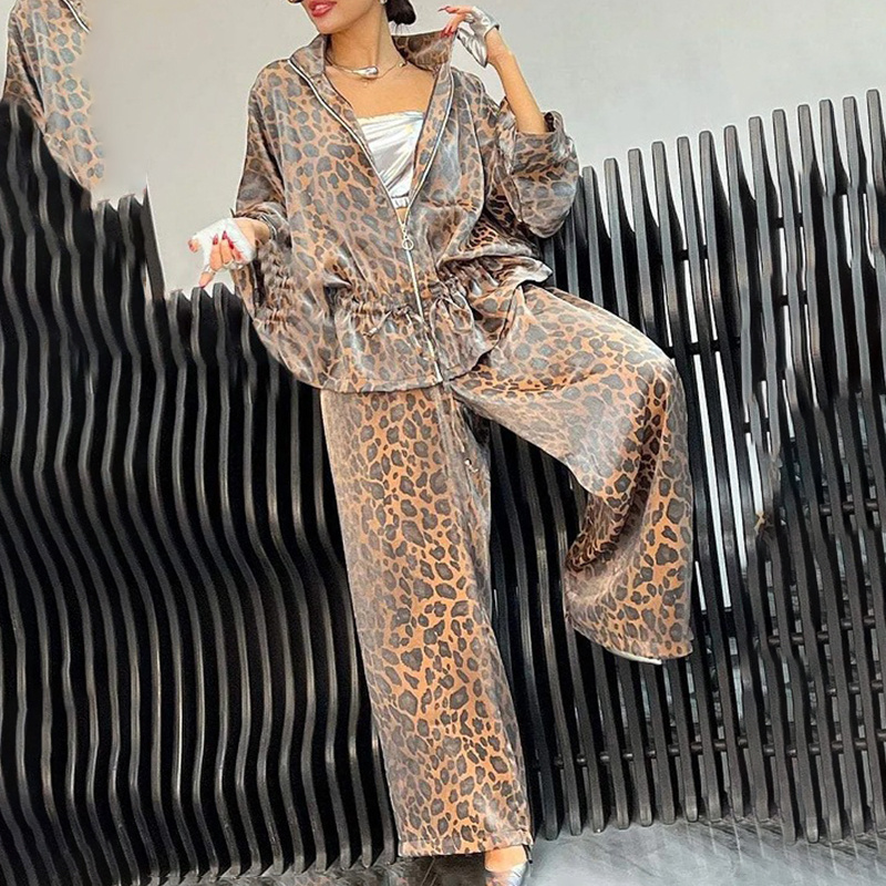 Women's Casual 2-Piece Set, Drawstring Leopard Print Zip-Up Top & Wide Leg Pants For Spring Fall - Image 7