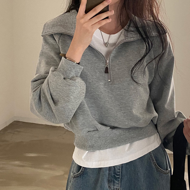 Women's Long-sleeved Solid Color Short Sweater - Image 6