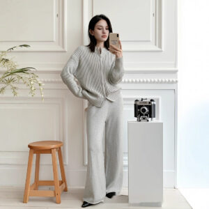 Small Stand Collar Vertical Sunken Stripe Zipper Knitted Cardigan Coat Trousers Two-piece Set