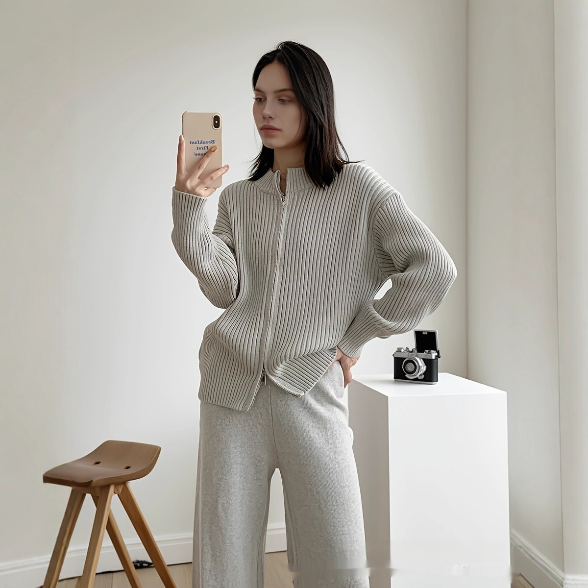 Small Stand Collar Vertical Sunken Stripe Zipper Knitted Cardigan Coat Trousers Two-piece Set - Image 2