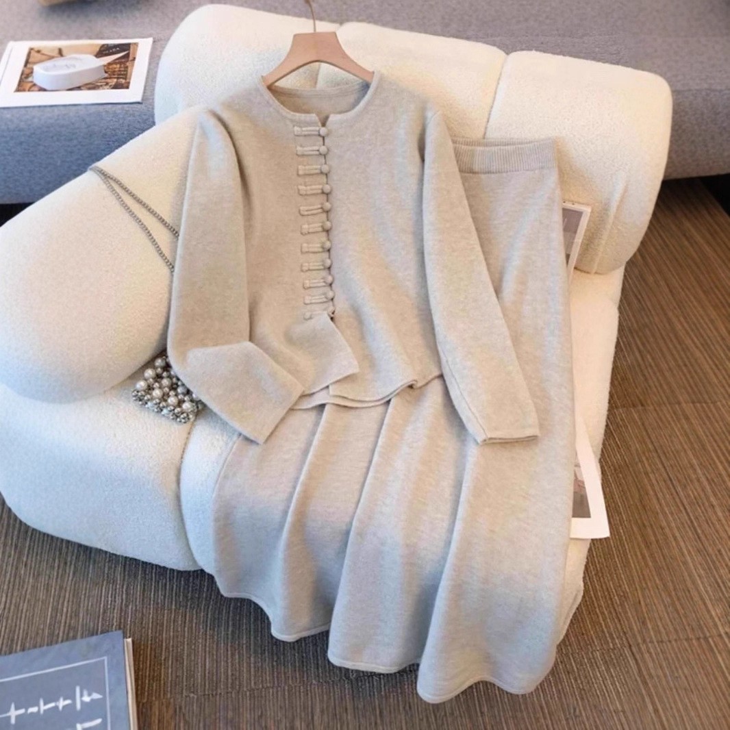 Women's Fashion Chinese Style Solid Color High Sense Sweater Mid-length Dress Set - Image 8