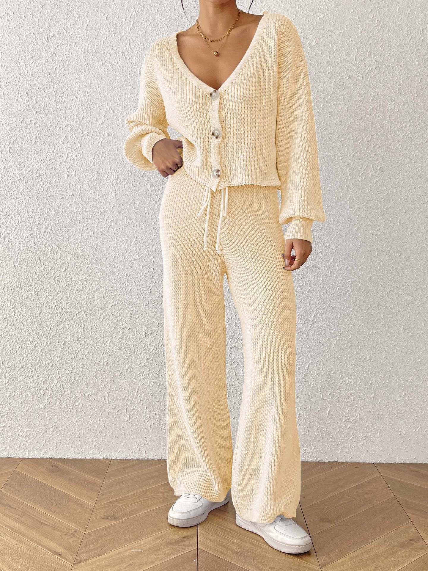 Autumn And Winter Women's Solid Color Elegant Outfit Short Top - Image 7