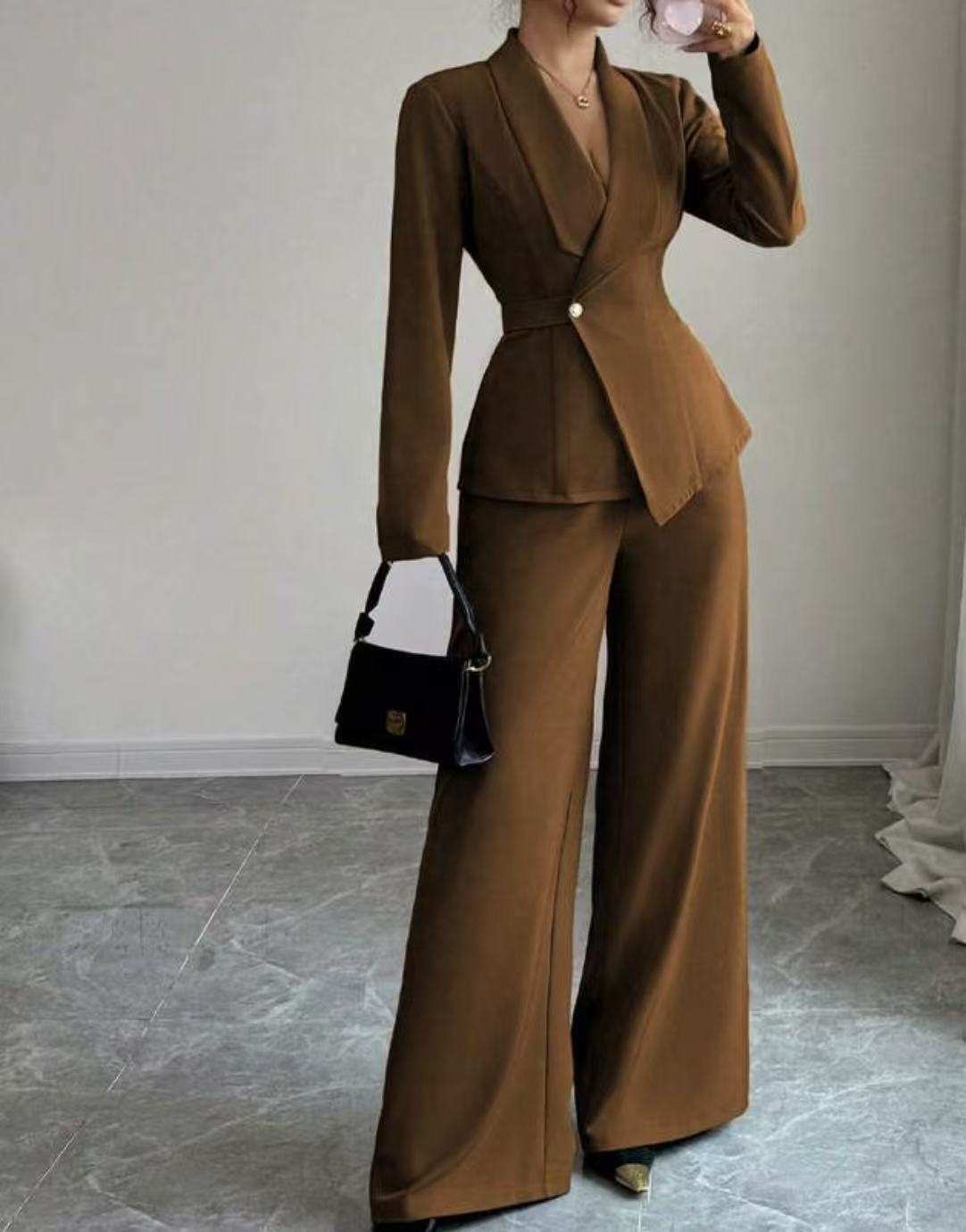 Solid-color Long-sleeve Straight-leg Pants Set For Women - Image 8