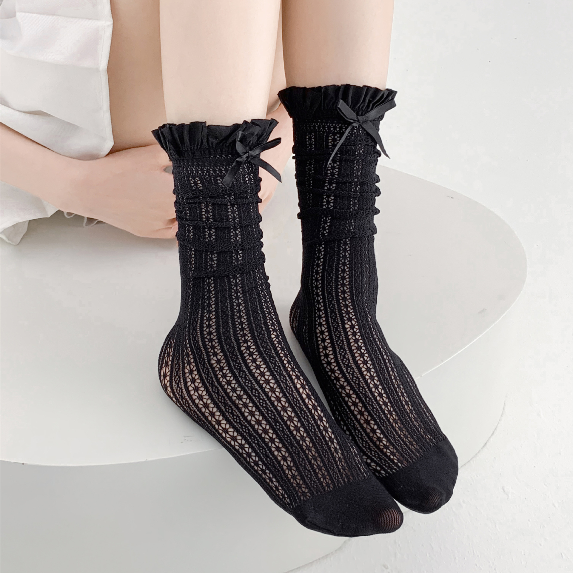 Lolita Bow Lace Calf Hollow Out Mid-calf Length Loose Socks - Image 8