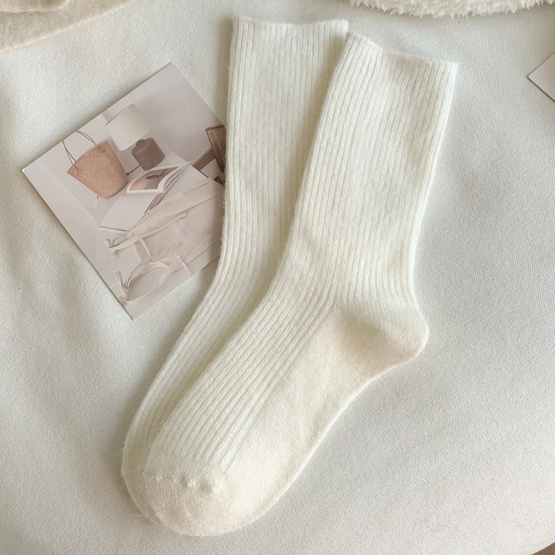 Autumn And Winter Solid Color Wool Socks - Image 5