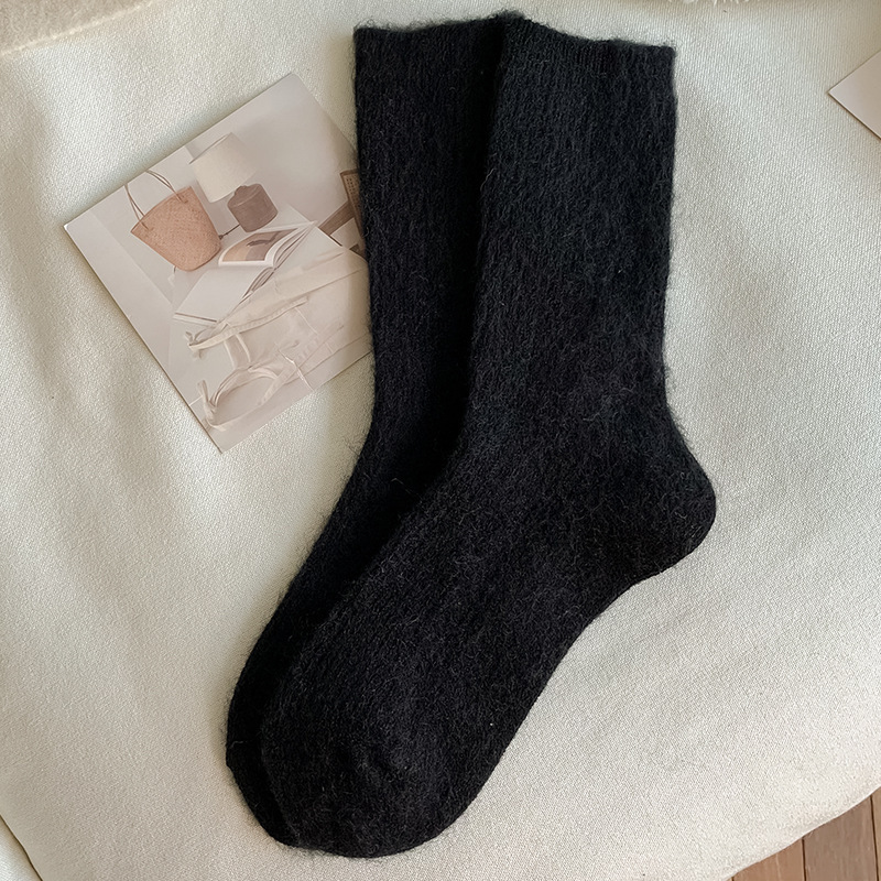 Autumn And Winter Solid Color Wool Socks - Image 10