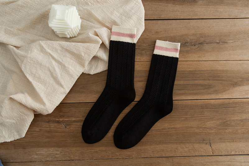 Women's Chunky-knit Rabbit-fur Ankle Socks Mid-calf Length - Image 6