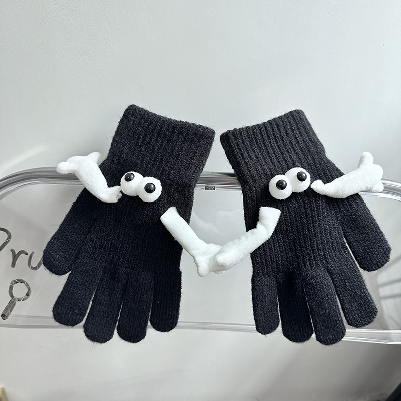 Couple Magnetic Warm Gloves Cute Doll Hand Gloves - Image 7