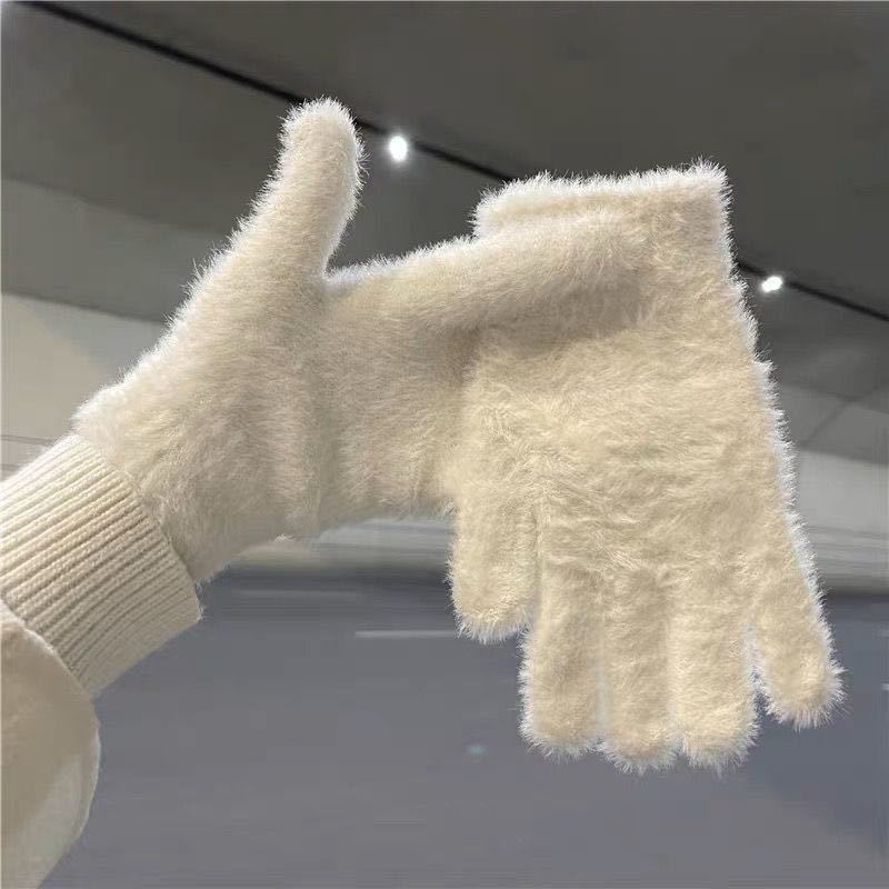 Solid Color Sweet Plush Warm Gloves Cycling Cold Protection - Image 3