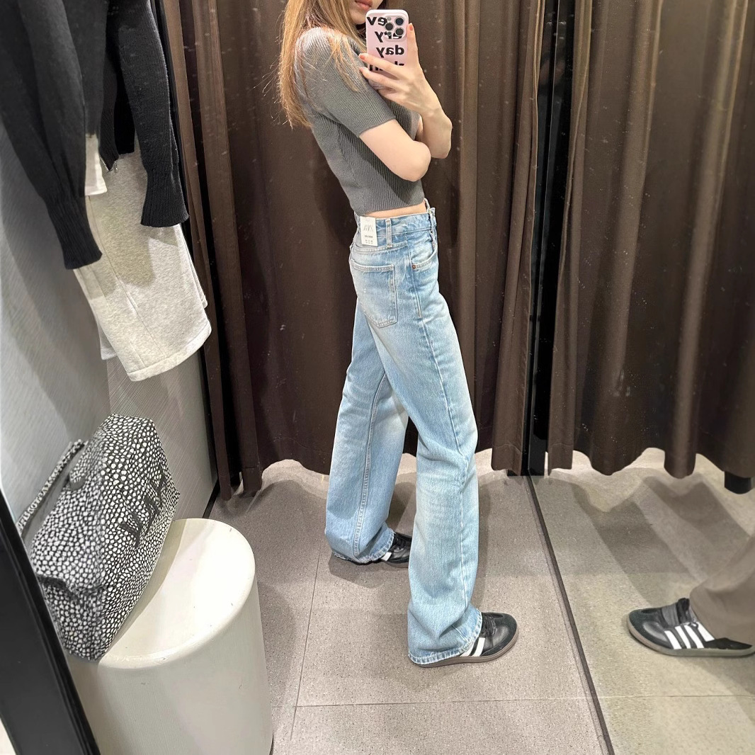 Plus Size American Washed Straight Jeans For Women Spring New - Image 3