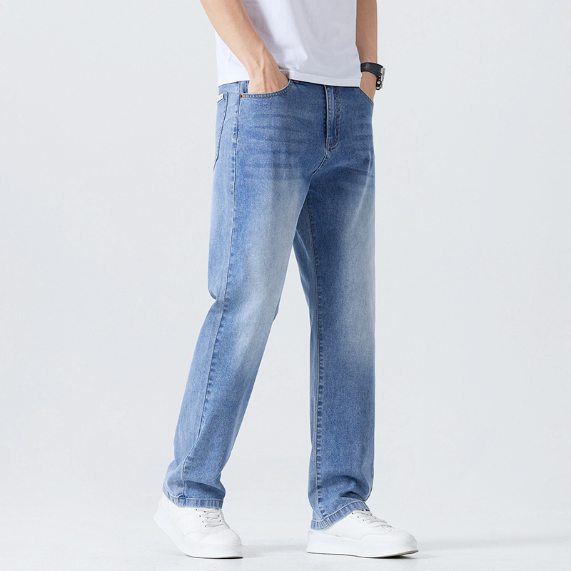 Washed Cleanfit Men's Light Blue Jeans - Image 4