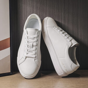 New Breathable Cowhide Flat-soled Trendy Versatile White Sneakers
