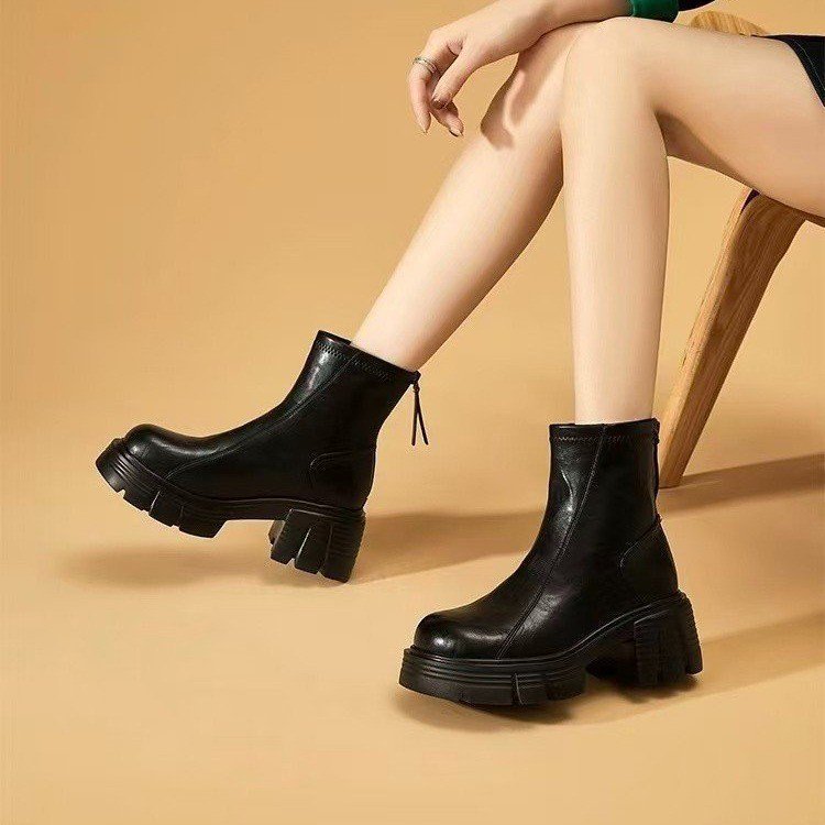 Women's New Fashionable Soft Leather Height-Enhancing British-Style Ankle Boots - Image 2