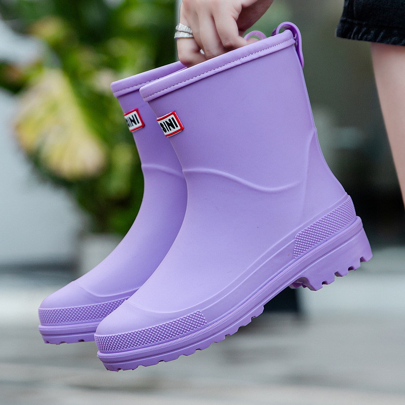 Women's fashionable rain boots, suitable for students. - Image 8