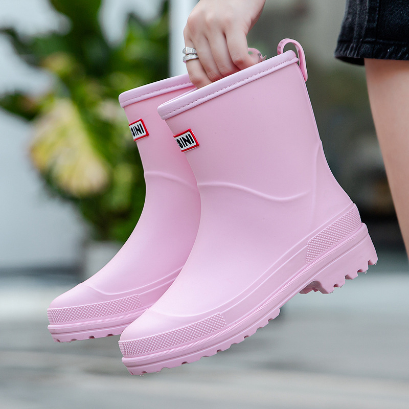 Women's fashionable rain boots, suitable for students. - Image 9