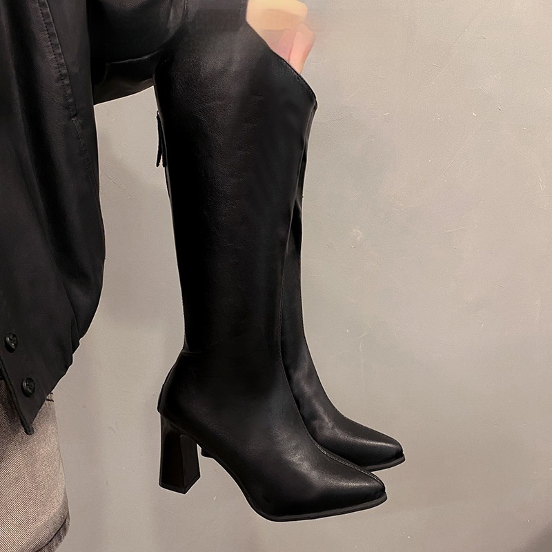 Women's Plus-size Pointed-toe Boots With Back Zippers - Image 2