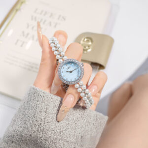 Luxury Women's Bracelet Quartz Watch