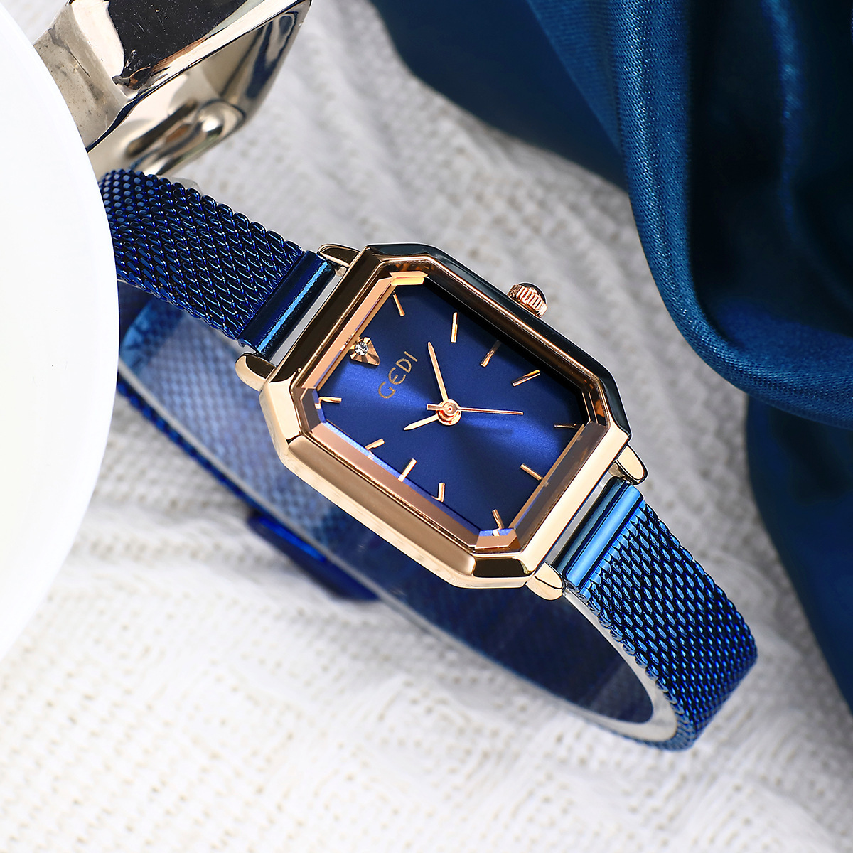 Simple All-match Casual Watch Women's Square Retro - Image 9