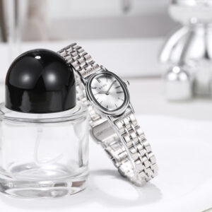Oval Dial Female Casual Light Luxury Art