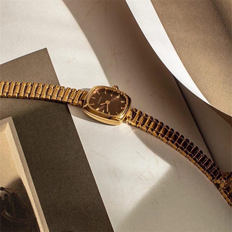 Autumn And Winter Niche New Style Small Cube Sugar Light Luxury Women's Watch - Image 6