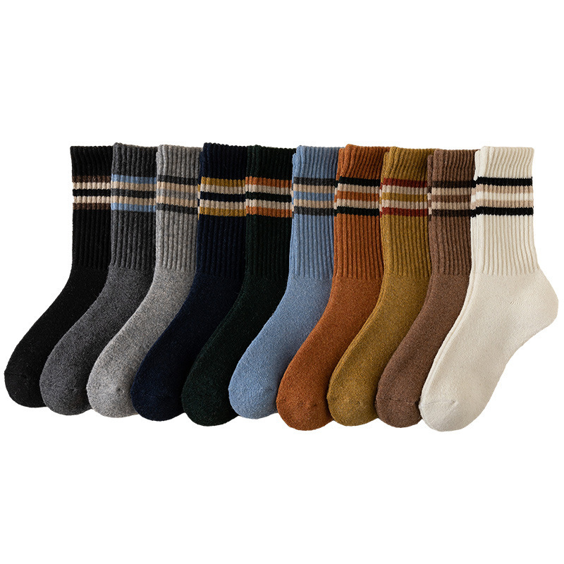 Men's Mid-calf Length Sports Stockings Autumn And Winter Fleece-lined Terry Cotton Socks - Image 5