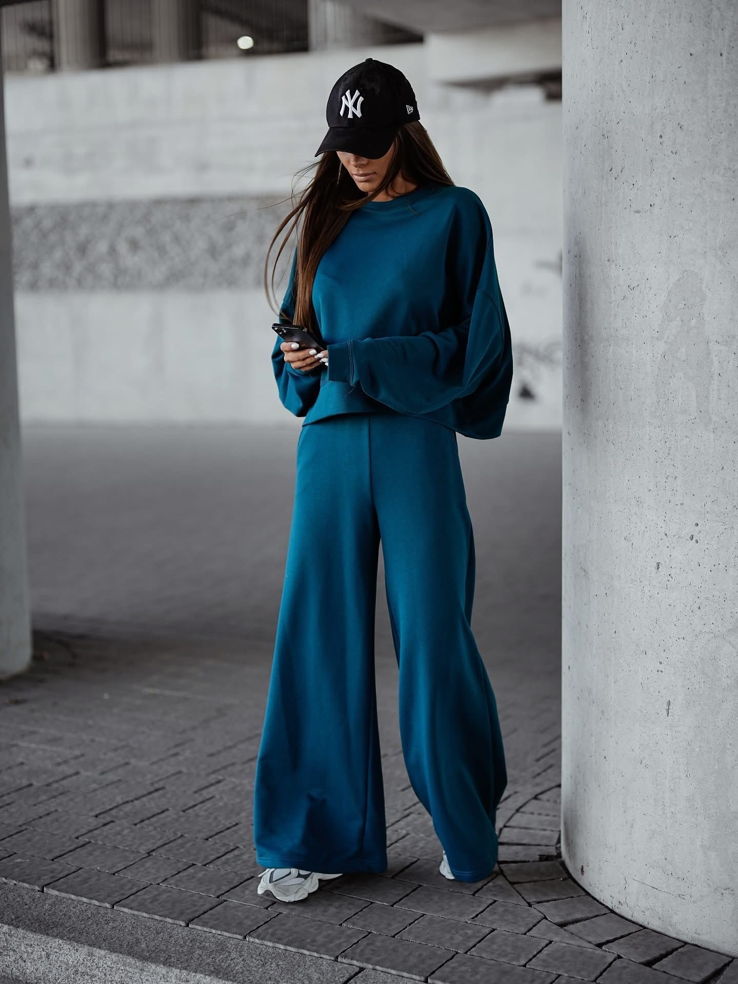 Solid Color Pullover Sweatshirt Pants Women's Suit - Image 7