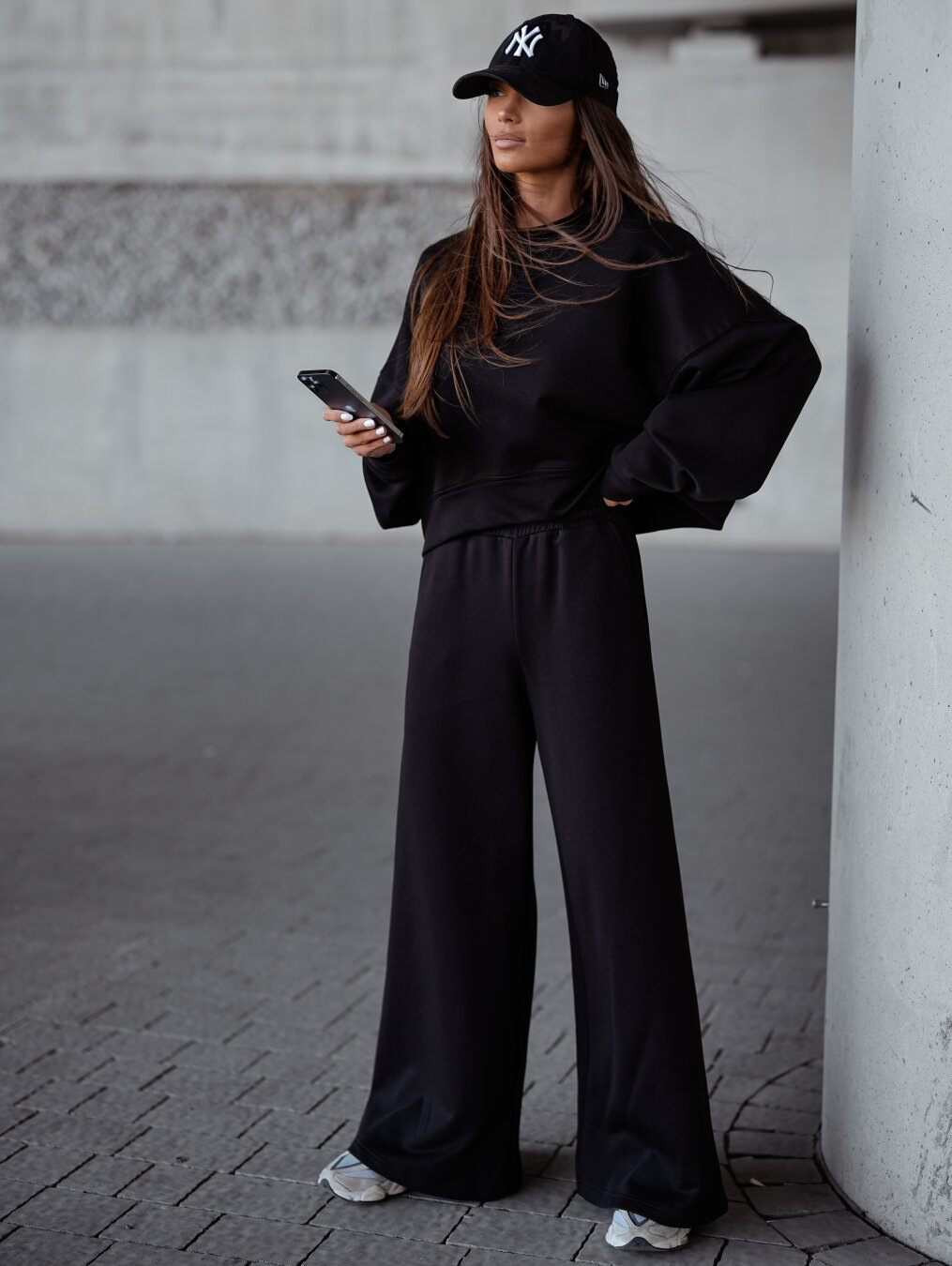 Solid Color Pullover Sweatshirt Pants Women's Suit - Image 10