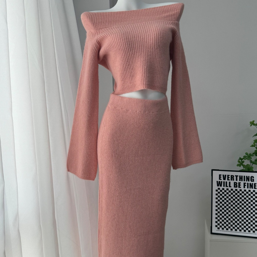 High-grade Off-shoulder Sweater Suit Women's Bag Hip Bottoming Skirt - Image 8
